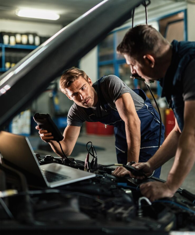 Car mechanics Car mechanics